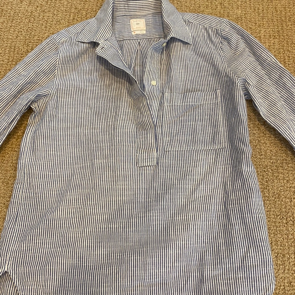 Gap pin stripe button up